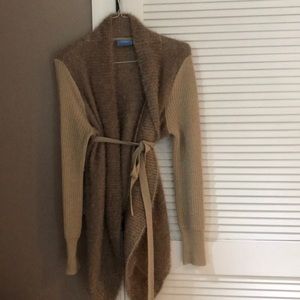 Simply Vera brown flecks pullover.